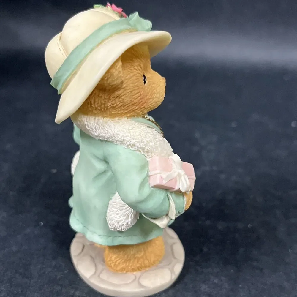 Enesco almost new